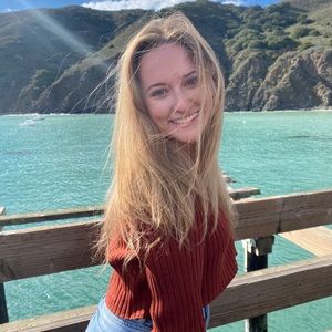 Meet your Posher, Jackie